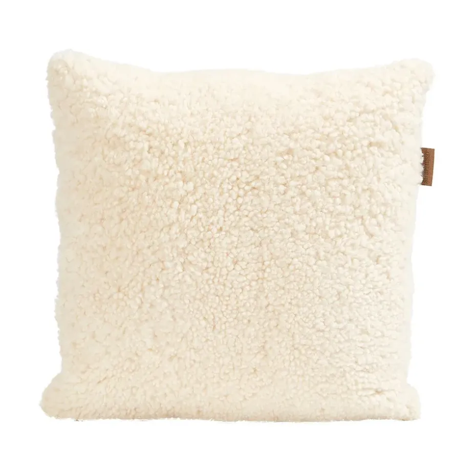 Coussin en peau de mouton Shepherd Lina 40 x 40 cm, crème