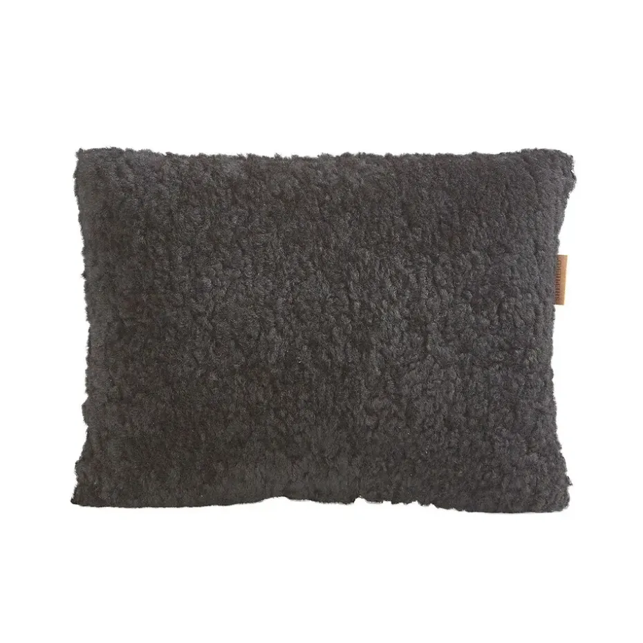 Coussin en peau de mouton Shepherd Lina 40 x 30 cm, gris asphalte