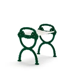 Tabouret Byarum, Pin laqué blanc, support vert